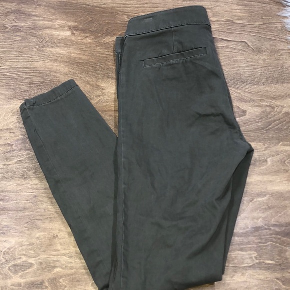 Ann Taylor LOFT size 6 olive green pants - Picture 5 of 5
